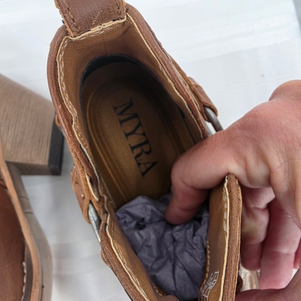 Myra Bag Brown Ankle Boots with Cream Embroidery - Picture 11 of 12